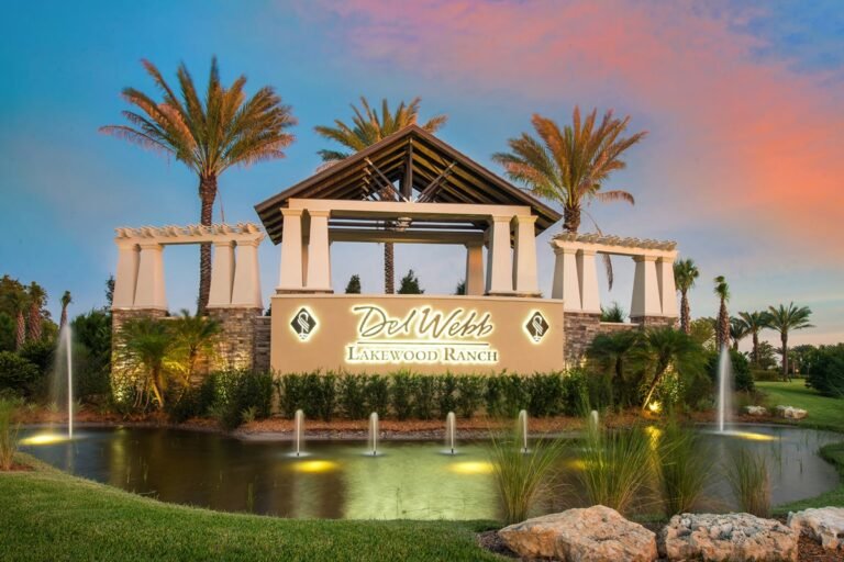 Revitalize Your Roof: Expert Roof Cleaning Services in Del Webb, Lakewood Ranch
